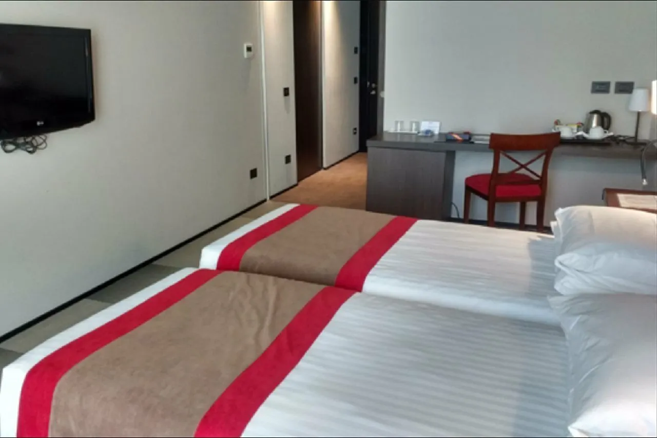 iH Hotels Milano Ambasciatori 4*,  Italia
