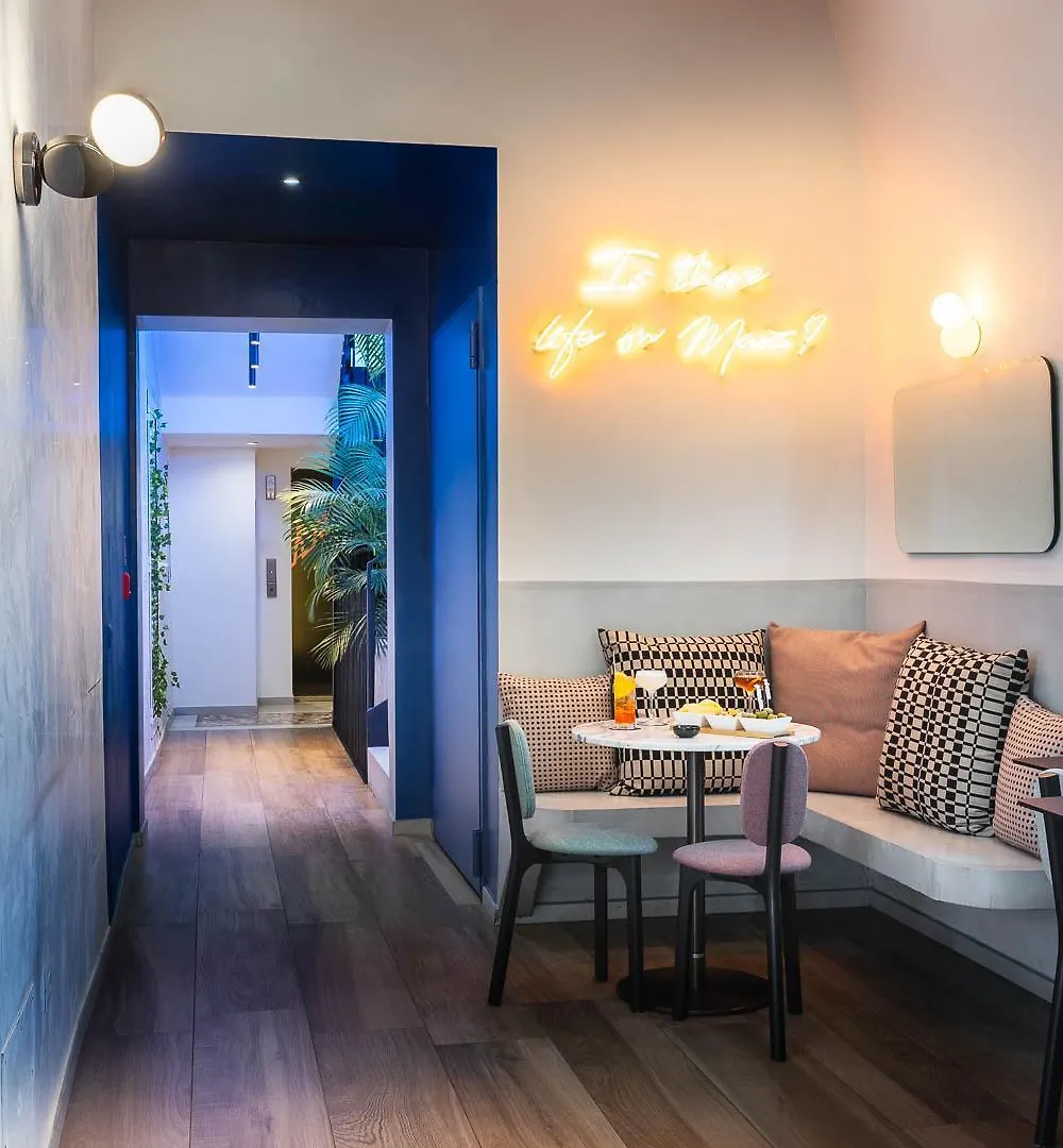 Ih Hotels Milano Ambasciatori 4*,  Olaszország